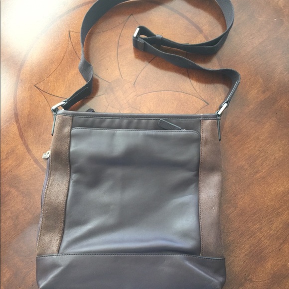 Only Used a few times. - Picture 2 of 5